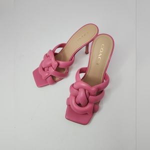 NWOB BARBIE CORE PINK Coach Sandals in sz 8.5